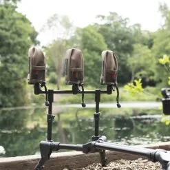 Avid Carp A-Spec Alarm Pouch -Fischköder Winkel 02 A0430043 alarm pouch st 550x550 1