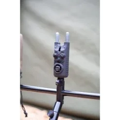 Sonik Gizmo2 Alarm Set 2+1 Bivvy Lamp -Fischköder Winkel CD3A6675 550x550h